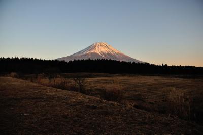 車を止めて安全に富士山が見れます