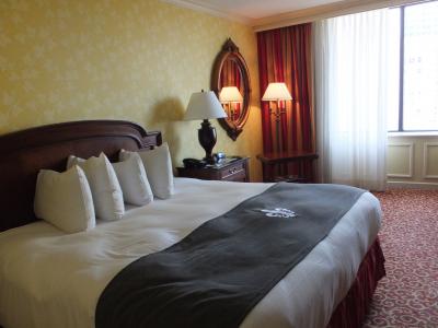 クラブインターコンチネンタル。30?くらい。