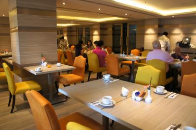 朝食ビュッフェに大満足！