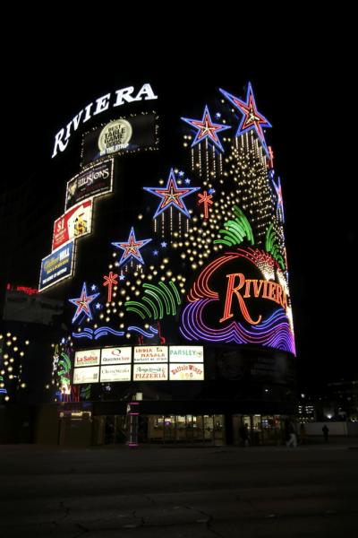 寝るだけ泊まるだけならとにかく安いところを探せッ！