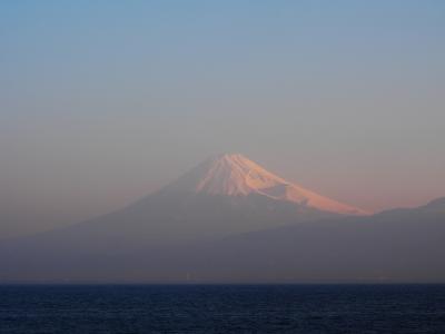 駿河湾越しの富士山