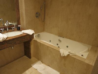 別にシャワーブースもあります