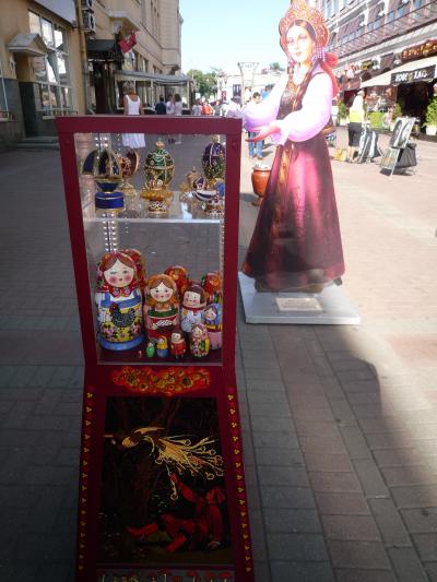 ぶらぶら散策お土産探しにも便利なアルバート通り♪