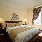 部屋は古いが快適