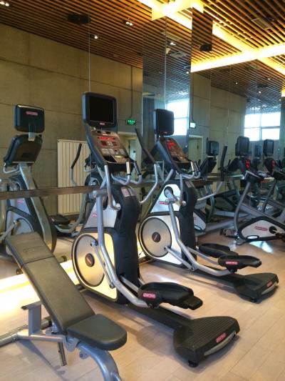2Fのジムです。夕方の利用者少なく独占出来ますよ。