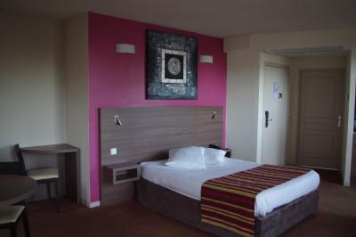 ダブルベットでしたが、私はちょうど良かったです。