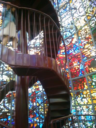 山の中の美術館