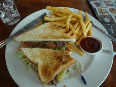 船に乗るまでの時間つぶしに