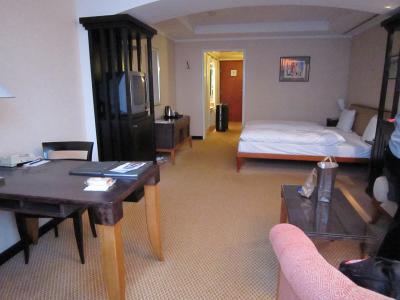 広々とした室内。