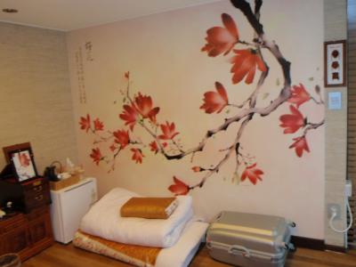 壁には韓国らしさも