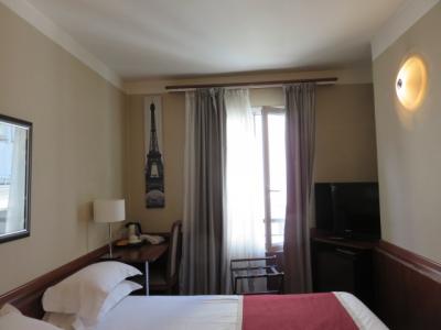 便利で居心地がよいホテルです（ちょっと部屋が狭かったので★4つにしました）