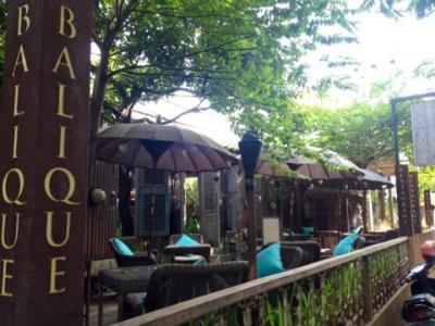 ジンバランでお茶をするなら「Balique　バリク」