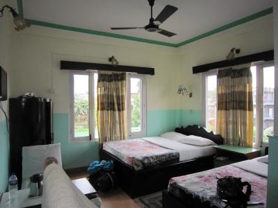 大変切れで明るい部屋です