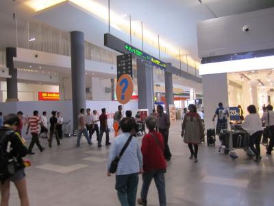 2014年5月14日現在は新ターミナルになってました。