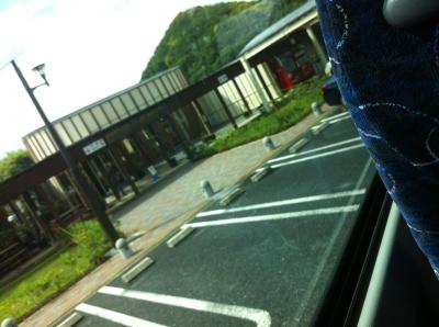 地元物産の買い物も楽しい