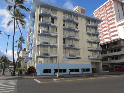 外観はきれいなんだけどね・・・