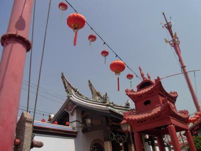 地元の人が多い。