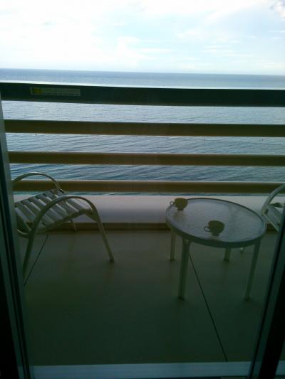 オーシャンフロントの楽しいホテル