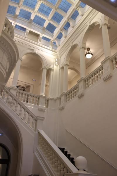 グラシア通り近くのきれいなホテル