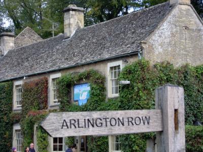 日帰り現地調達『コッツウォルズ』ツアー