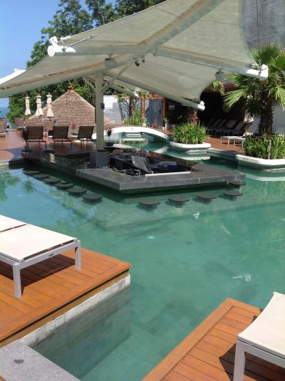 こちらがバーです。