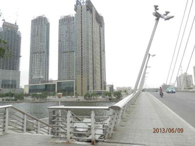 130609-海河沿いで工事中