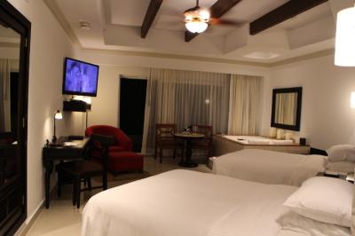 プールも海も食事もよかった