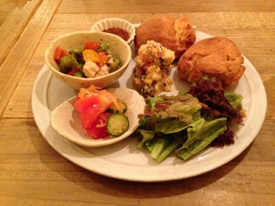 野菜たっぷりカフェでランチ