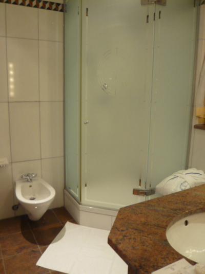 残念ながらシャワーのみ