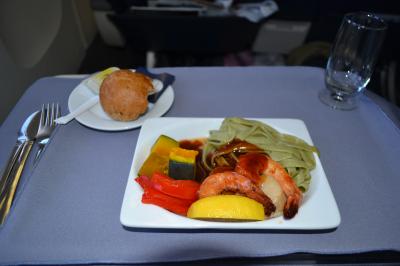 成田発UA827　グアム発UA196　ビジネス