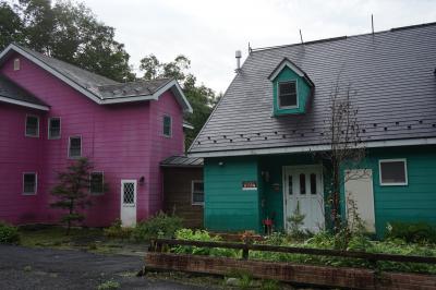 犬と遊べるペンション　ありの塔