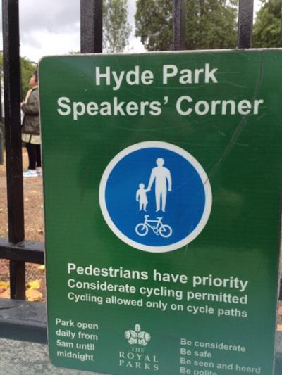 スピーカーズコーナー