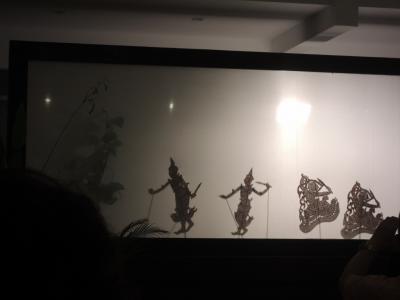 スパエク（影絵）ショーとディナー