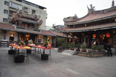 地域密着な感じのお寺です