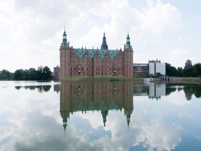 少し遠いですがぜひ。