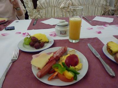 朝食メニューは少ないです