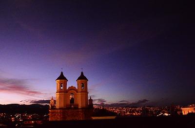 夕暮れを屋上から
