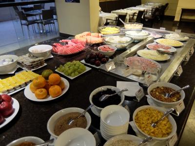 あたたかい料理はあまりありません