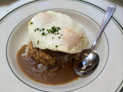 隠れ人気のロコモコ丼にトライ　