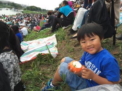 電車降りて、花火大会に向かう途中立ち寄りました