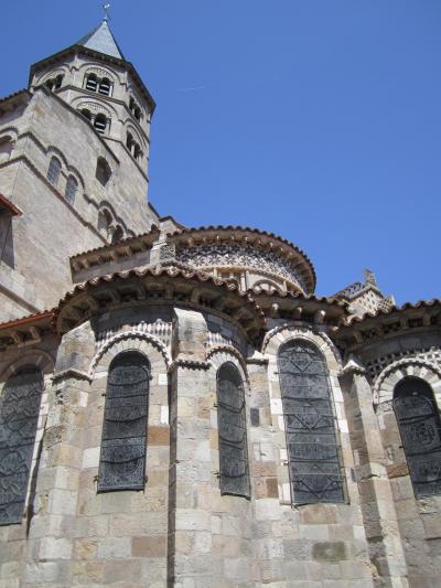 12世紀のロマネスク様式聖堂