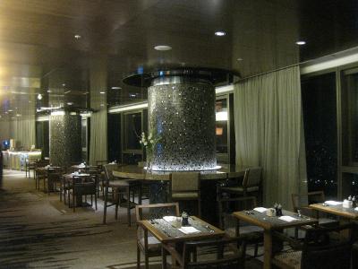 クラブラウンジは利用できませんでしたが、写真だけパチリ