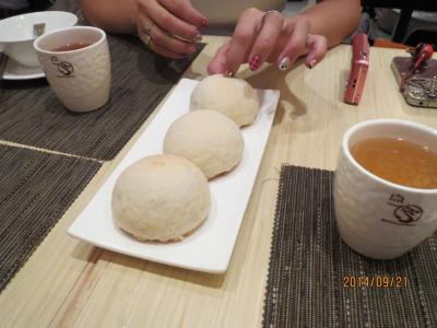 メロンパンみたいなチャーシューマンが美味しいです♪