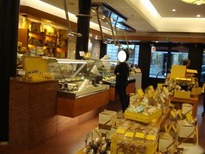 高級食材店でお土産