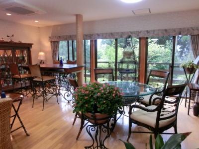 ペンション コスモスの館