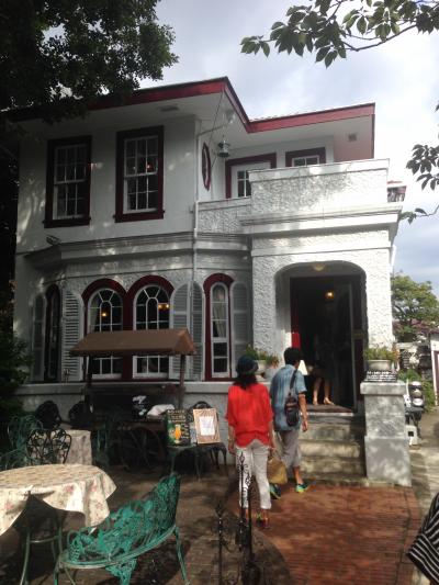 洋館でカフェを