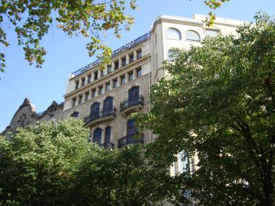 外観は立派です