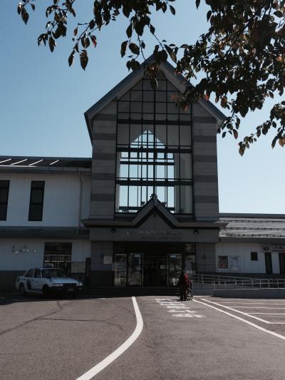 清潔感あふれる、かみのやま温泉駅