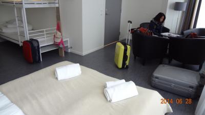 駅からは少し遠いが、清潔で快適なホステル