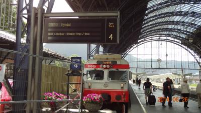 ベルゲン鉄道でヴォスへ